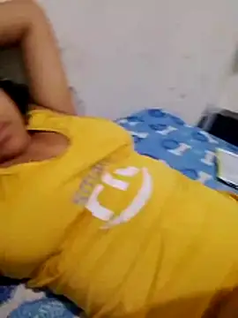 Nati_linda webcam