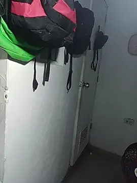 KarameloVzla webcam