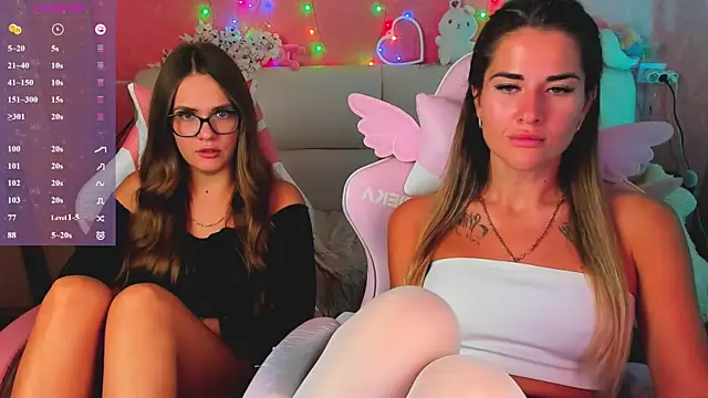 hotty_girls_here webcam