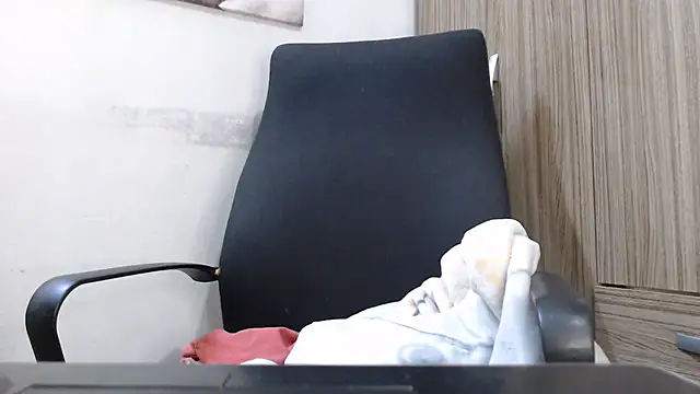 PervertPreggy webcam