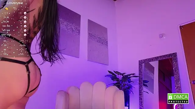 paula_t live webcam