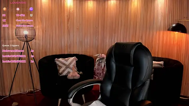 KayraLanne webcam