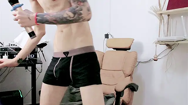 kpl-11 (M young) - 全裸撸硬