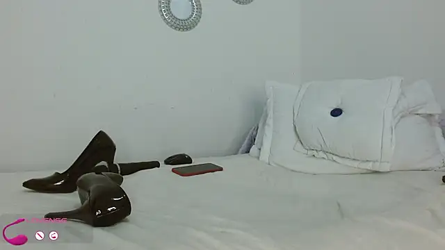 Kendra_wuilliams69 webcam