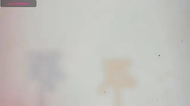 Model: Ladanisha