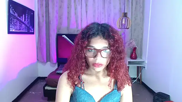 luisa__torres webcam