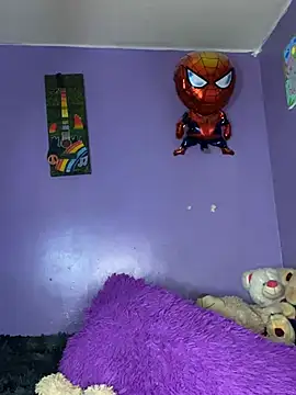 Leyla_collinss_ webcam