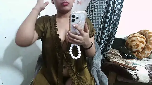 Ishika_baby_ live webcam