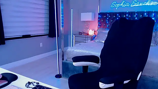 theofficialsophiasanchez