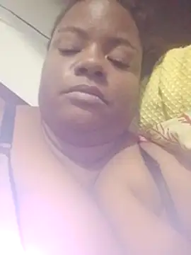 bigtitssxx webcam