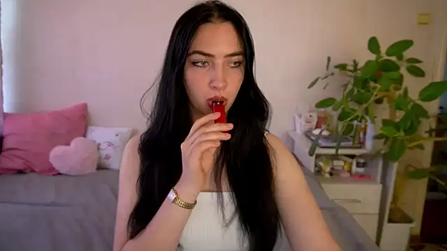 WildKittenX_ webcam