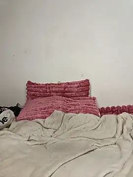 DarkQueen_94 webcam