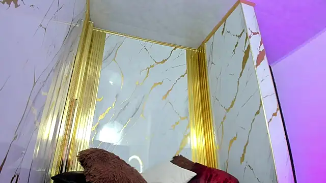 alicee__mature webcam