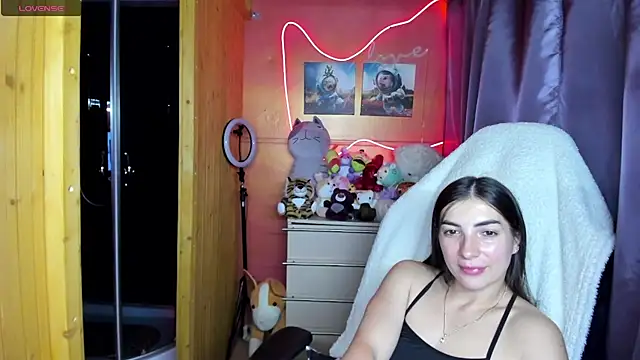 Fiery_Brunette_ webcam