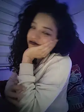 Miss_Carmilla webcam