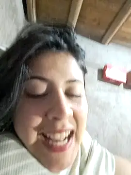 Estefanny_Lolyy webcam