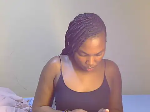 Trina_T webcam