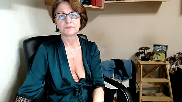 katemodel webcam