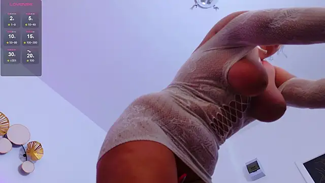 TemptingLuna_ webcam