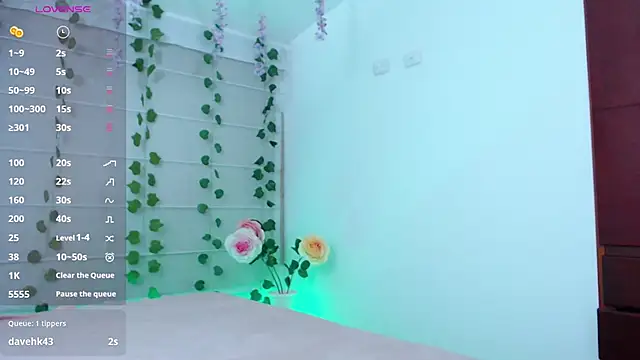 Sarabubbie webcam