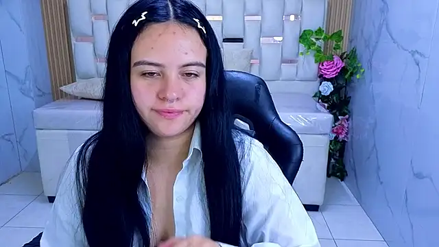 sarita_09_s webcam