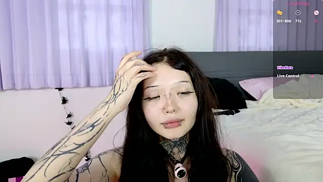 lein_bone (F teen) - finger in ass