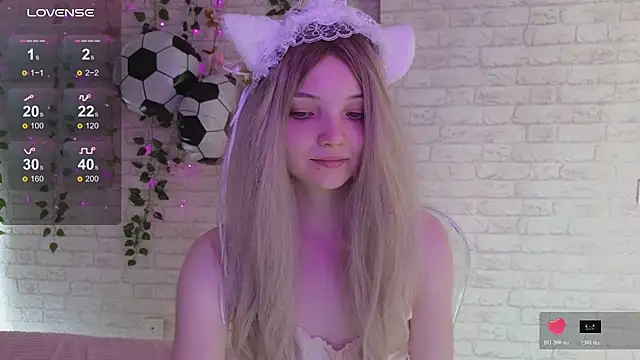 AnimeAlica18 webcam