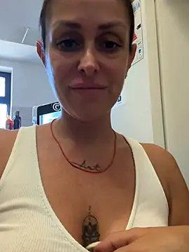 AmandaArt webcam