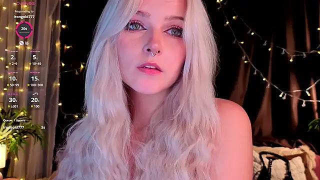 ShyniAlice webcam