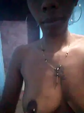 Katita013 webcam