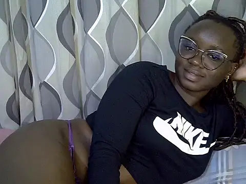 cute_gee5 webcam
