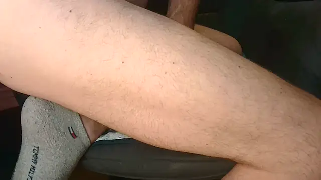 T0Yforeskin webcam