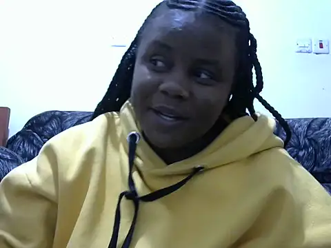 ebonyzoey live cam on StripChat