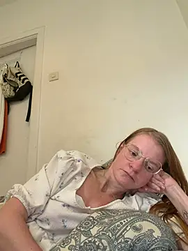 jannis1992 live cam on StripChat