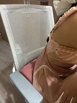 Mina048 webcam