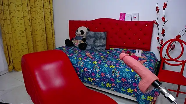 thalia_mills19 webcam