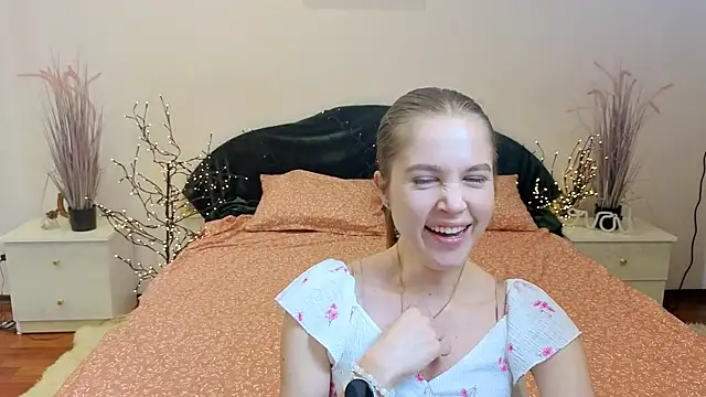 LoveXLexi webcam