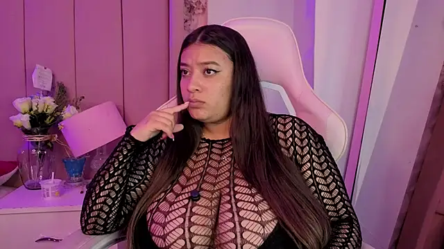MollyBigBoobs12 webcam