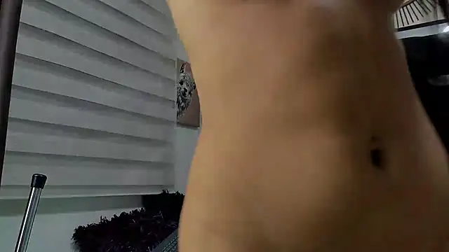 Tiana_moon webcam