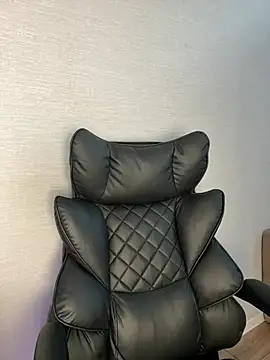 KimEvanss webcam