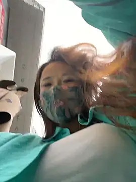 kiss_loo Live Web Cam Show