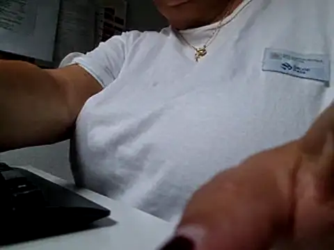INFINITY110570 webcam