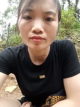 ngan-cute webcam