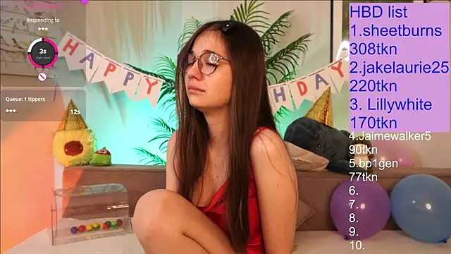 Leela_sun webcam