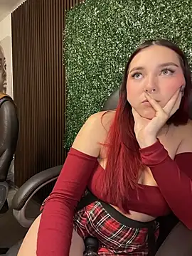 Karen18_boobs webcam