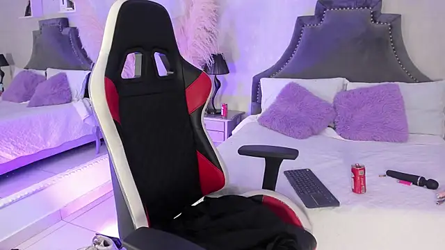 SarahCastro1_ webcam
