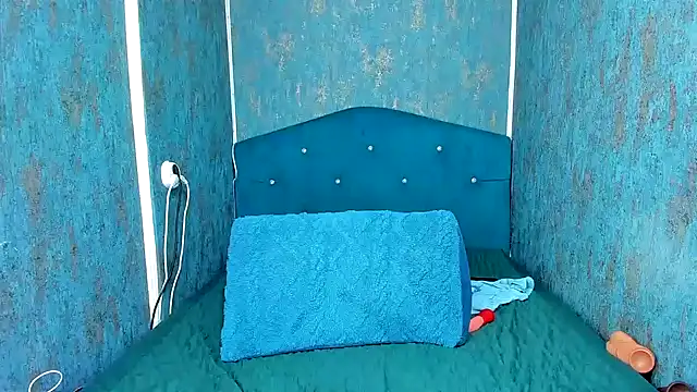 RedAssHottie webcam