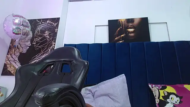 Exotic_wish webcam
