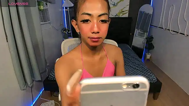 BlackbarbieXXL webcam