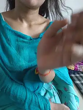 zoya_baby_ webcam